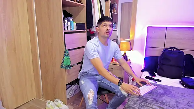 ILoveNYStyle online show from March 14, 9:32 pm