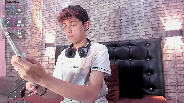 Allen Starck online show from January 31, 7:56 pm