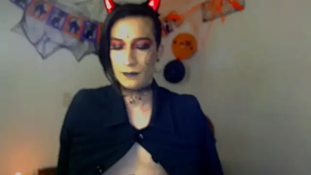 Snapshot of NovaNyx11 chatting on October 17, 11:09 pm NovaNyx11 online show from October 17, 11:09 pm