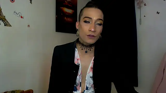 Snapshot of NovaNyx11 chatting on September 19, 10:09 pm NovaNyx11 online show from September 19, 10:09 pm