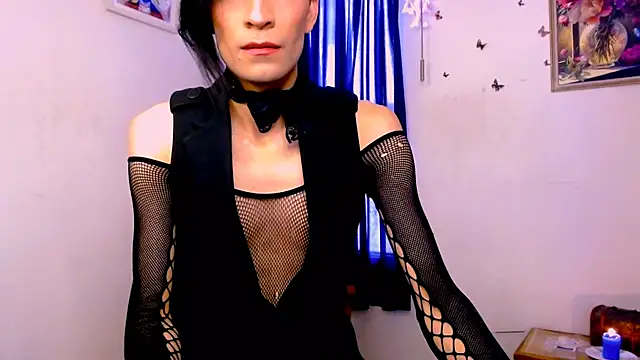 Snapshot of NovaNyx11 chatting on February 19, 9:25 pm NovaNyx11 online show from February 19, 9:25 pm