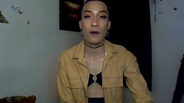 Snapshot of NovaNyx11 chatting on September 9, 10:30 pm NovaNyx11 online show from September 9, 10:30 pm