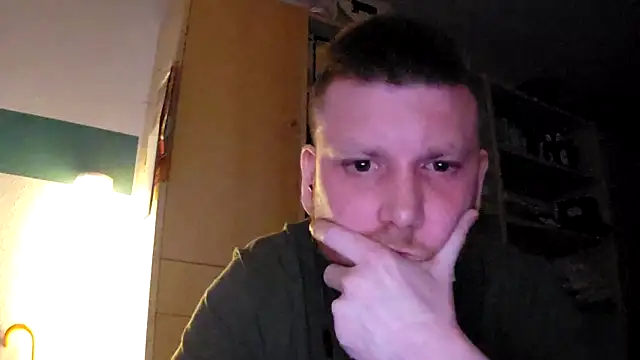 Foxtrott 242 online show from November 27, 2:37 am