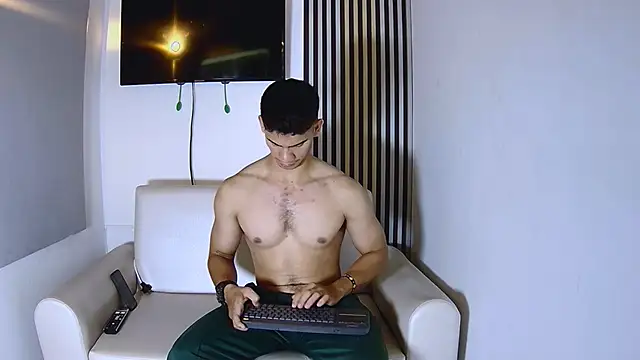 ANDRES STUD online show from February 15, 5:02 am