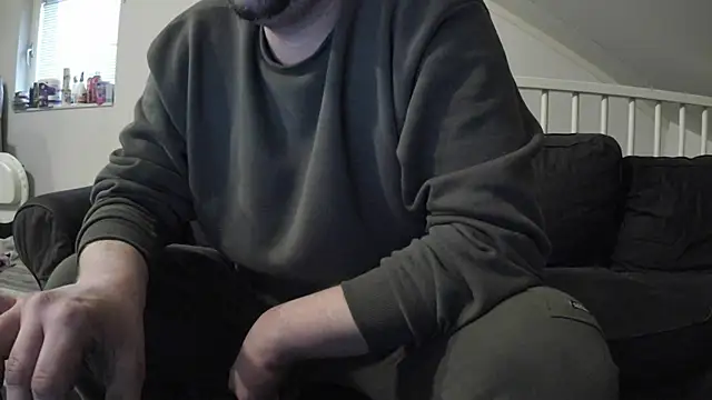 YourLoveBoyKevin online show from February 11, 3:51 pm