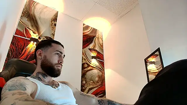 Luke davis01 online show from April 13, 1:12 pm