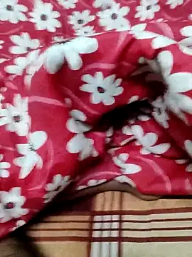 Yashkumar 0697 online show from February 1, 6:39 pm