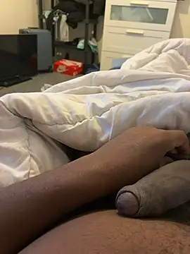 grossebite907 online show from October 9, 4:23 pm