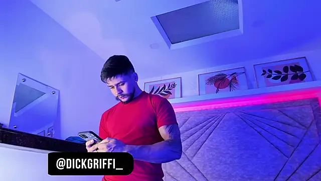 Snapshot of DickGriffith_ chatting on February 19, 12:11 pm DickGriffith  online show from February 19, 12:11 pm