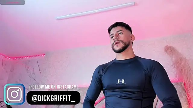 Snapshot of DickGriffith_ chatting on February 20, 12:04 pm DickGriffith  online show from February 20, 12:04 pm