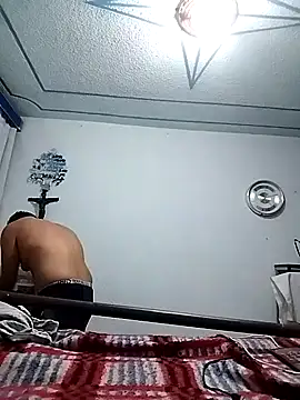 Snapshot of zoi78 chatting on February 11, 5:05 am zoi78 online show from February 11, 5:05 am