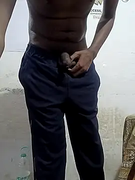 boyyouwant33 online show from March 10, 7:40 pm