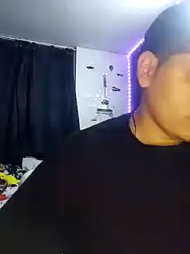 ArdienteDeseo online show from March 4, 2:06 am