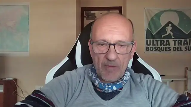 llopaco online show from February 10, 2:22 pm