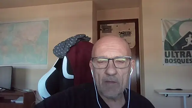 llopaco online show from March 31, 12:40 pm