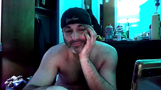 Novabear6996 online show from December 2, 7:22 am