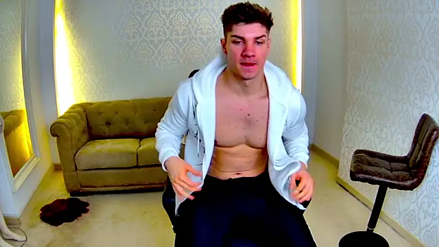 MaxKaiden online show from February 24, 6:03 am