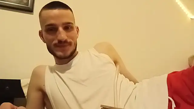 yoyoboy988 online show from June 14, 8:55 pm