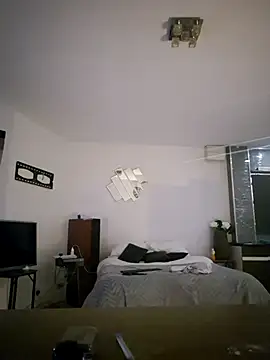 Mrnutella online show from February 26, 7:09 am