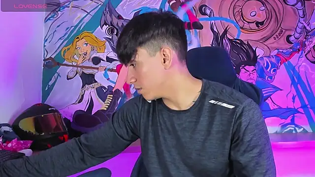 Allex Cano online show from December 3, 8:04 pm