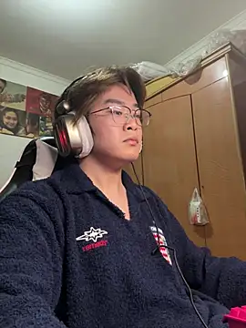 Anson0722 online show from February 26, 1:56 pm