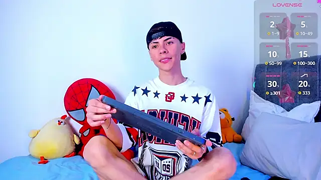 callum 77 online show from January 7, 4:06 am