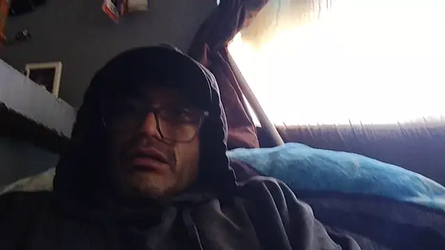 Mrpito7878 online show from March 17, 8:19 pm