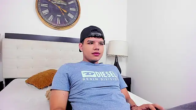 Axel Forte online show from May 22, 2:33 pm
