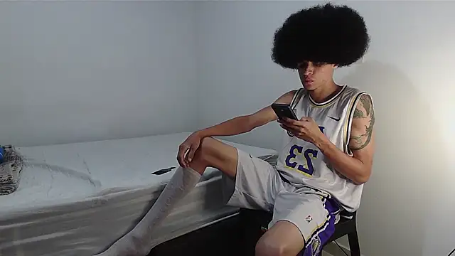 Smith Gael online show from November 29, 11:40 pm