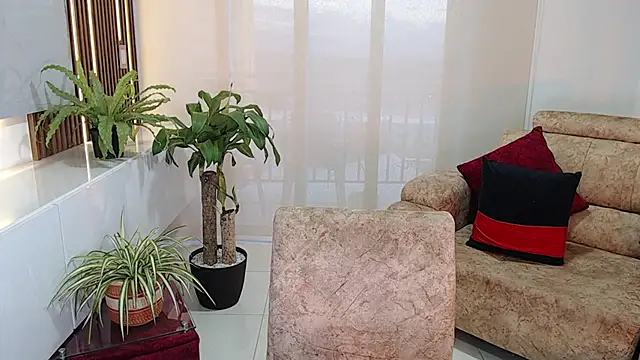 Snapshot of cod_dolll chatting on September 23, 10:53 pm cod dolll online show from September 23, 10:53 pm