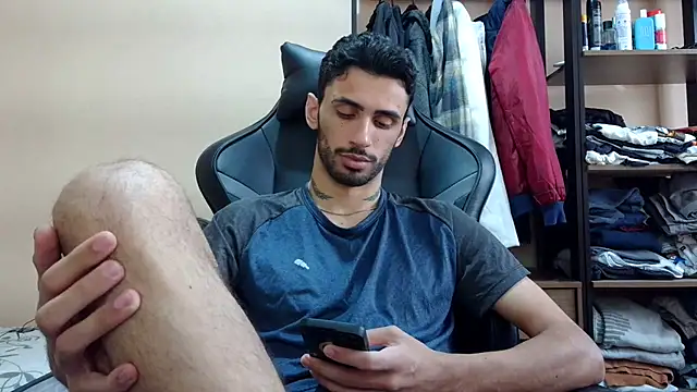 iendriw online show from March 10, 1:28 pm