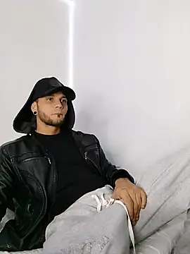 morenosiam online show from March 9, 5:23 am