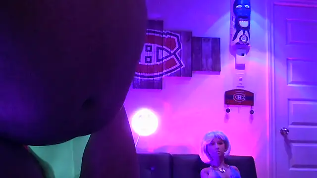 MickDollz online show from February 24, 11:10 am