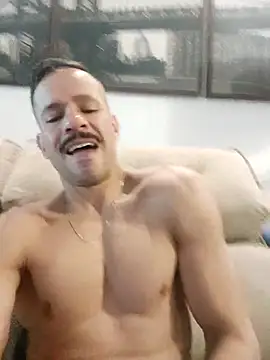 juniortche1313 online show from November 4, 4:41 pm