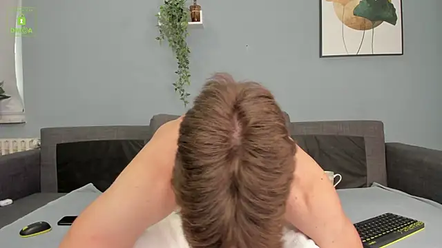 Kyle Baker online show from April 8, 5:30 am