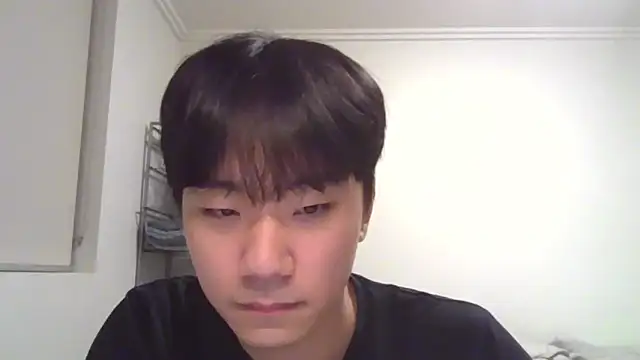 Snapshot of sdamvo2 chatting on March 5, 5:08 pm sdamvo2 online show from March 5, 5:08 pm