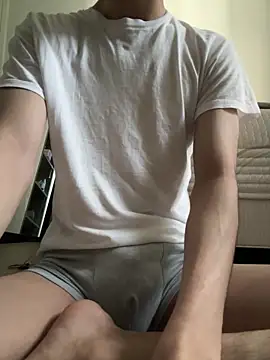 jae yuu online show from March 14, 1:59 am