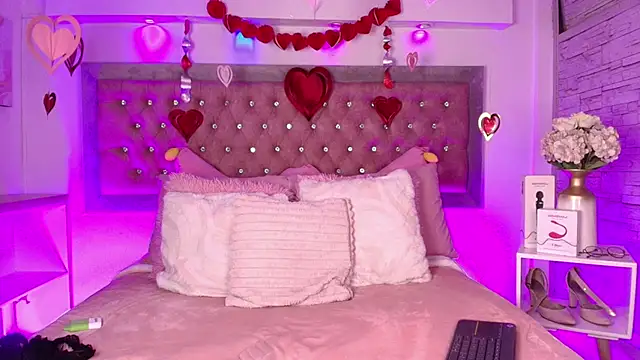 Jonas Rivers online show from February 20, 6:19 am