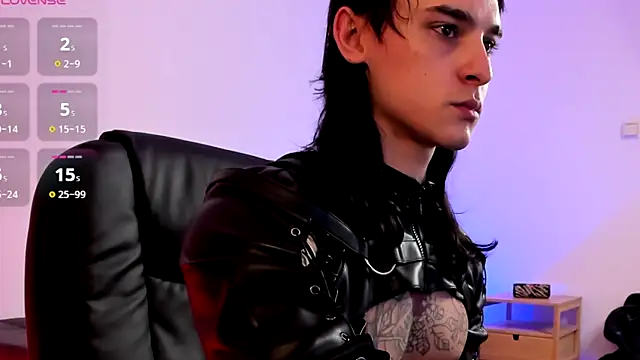 Palmistry911 online show from March 13, 4:45 pm