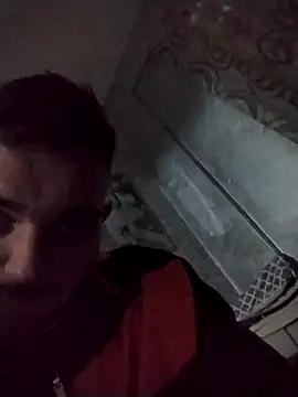 Francescodicristina44 online show from February 17, 2:05 pm