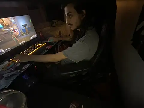 twink69Finger online show from November 3, 2:52 pm