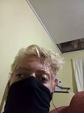 andredomal online show from March 4, 12:50 am