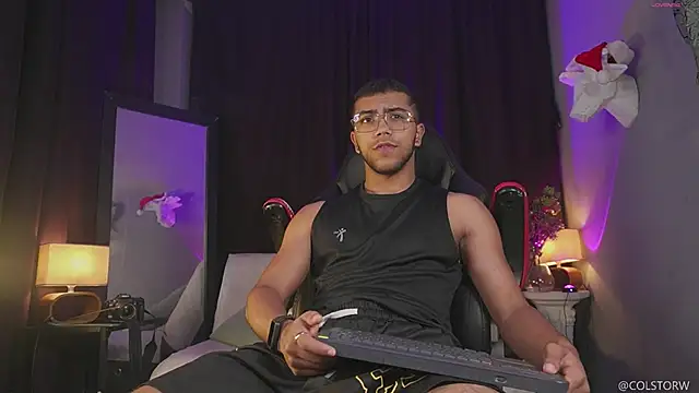 Colstorw  online show from January 7, 10:09 am