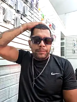 membro destruidor online show from March 14, 2:08 pm