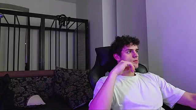 Brad Holloway online show from November 13, 5:50 pm