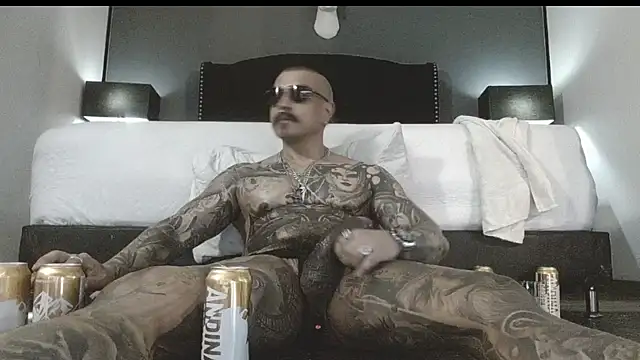 danilog515 online show from November 13, 11:08 pm