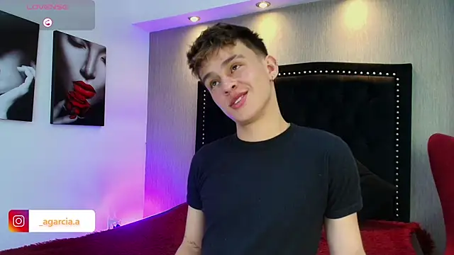 LiamWildx20 online show from November 30, 3:41 am