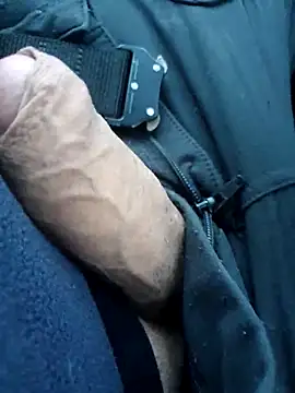 Maurzioxh online show from February 10, 6:40 am