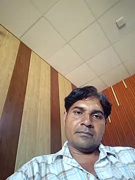 Snapshot of johnny8731 chatting on September 20, 4:56 am johnny8731 online show from September 20, 4:56 am