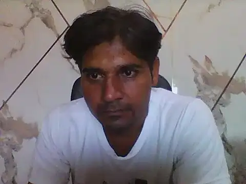 Snapshot of johnny8731 chatting on September 21, 9:20 am johnny8731 online show from September 21, 9:20 am
